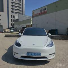 Tesla model-y