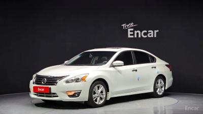 Nissan altima