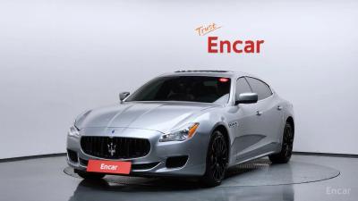 Maserati Quattroporte