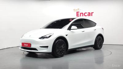 Tesla model-y