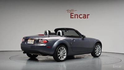 Mazda MX-5 Miata