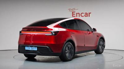 Tesla model-y