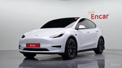 Tesla model-y