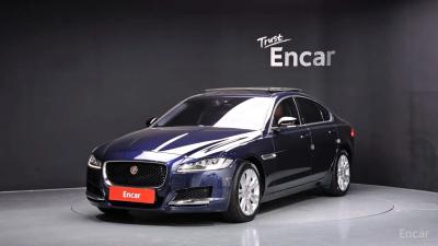 Jaguar xf
