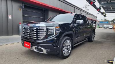 GMC Sierra