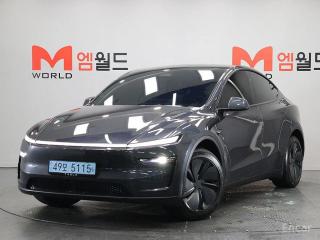 Tesla model-y