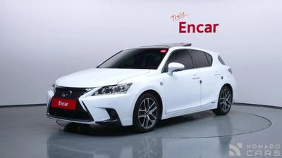 Lexus CT200h