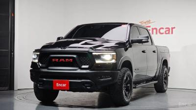 Dodge Ram Pick Up