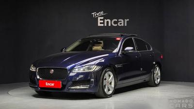 Jaguar xf