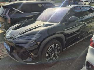 BYD Sealion 7