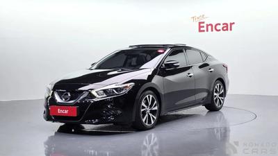 Nissan Maxima