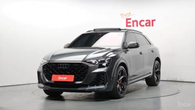 Audi rsq8