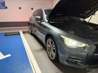 Infiniti Q50
