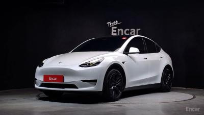 Tesla model-y