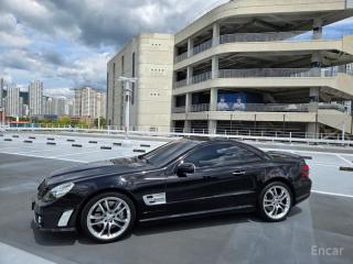 Mercedes-Benz SL-Class