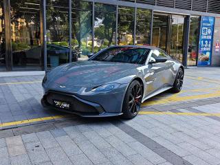 Aston-martin vantage