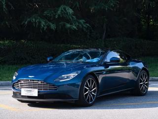 Aston-martin db