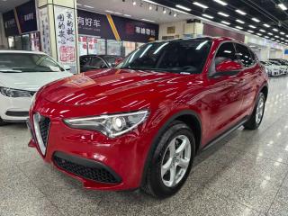 giulia stelvio