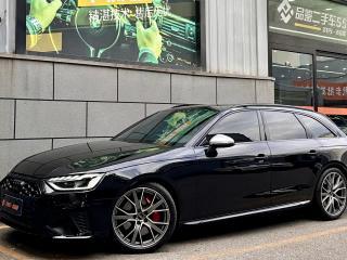 Audi S4
