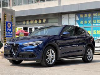giulia stelvio