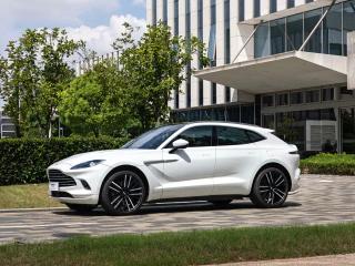 Aston-martin dbx
