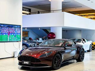 Aston-martin db11