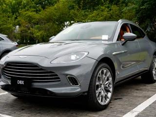 Aston-martin dbx