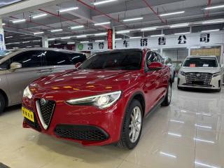 giulia stelvio