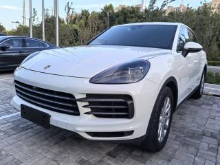 macan cayenne