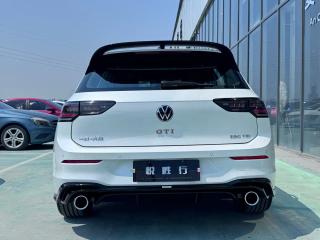 faw-volkswagen golf