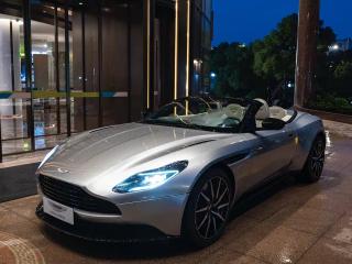 Aston-martin db