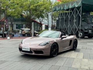macan 718