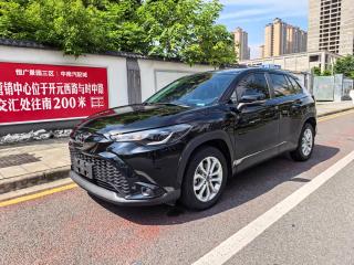 alphard corolla_cross