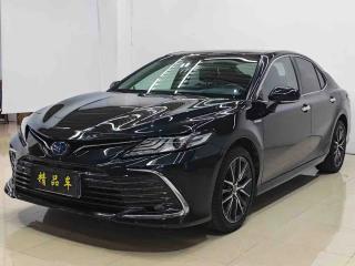 alphard camry