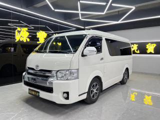 alphard van