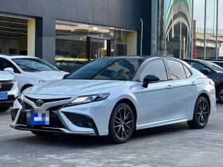 alphard camry