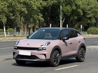 Lynk&co 06