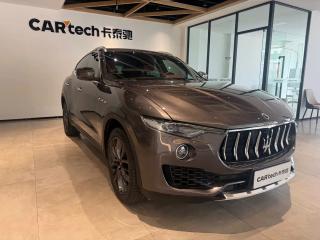 Maserati suv
