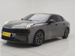 Lynk&co 03