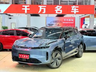 Lynk&co 08