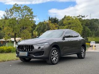 Maserati suv