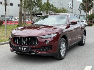 Maserati suv