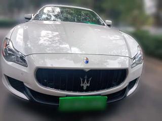 Maserati sedan