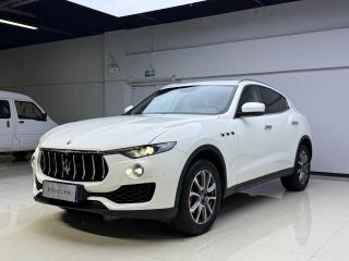 Maserati suv