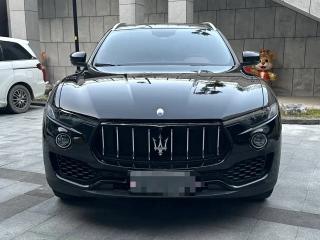 Maserati suv