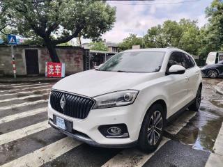 Borgward bx7