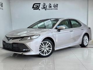 alphard camry