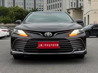 alphard camry