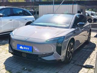 Hongqi eh7