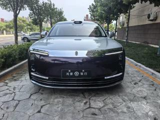 Zun_jie suv